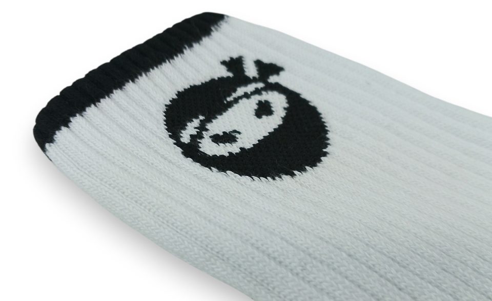 Jak powstaje logo na skarpecie